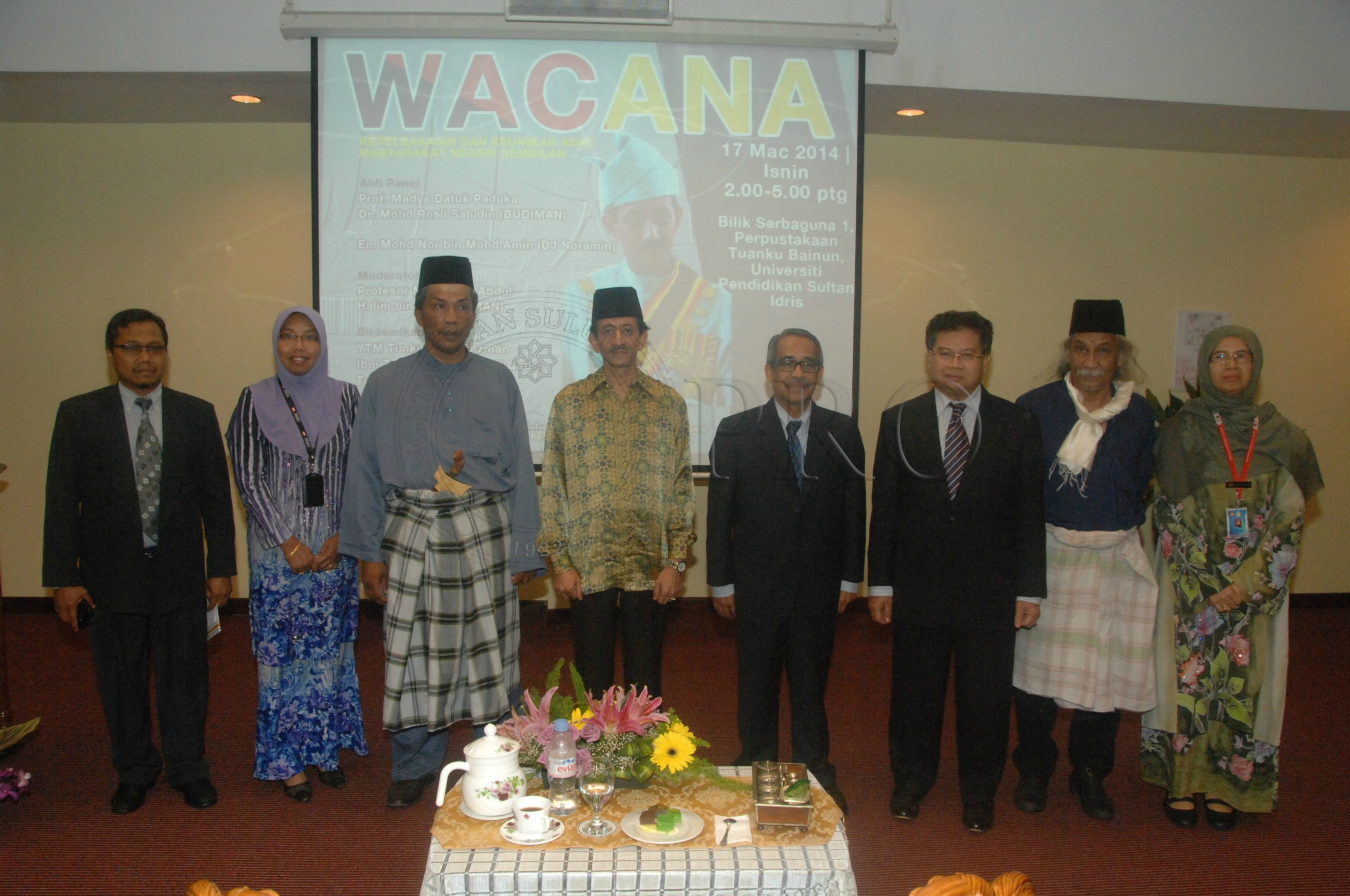 PRO 14 33 WACANA FBA 0293